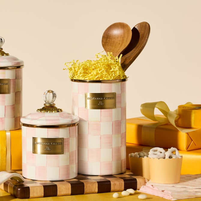 Rosy Check Utensil Holder image number 2