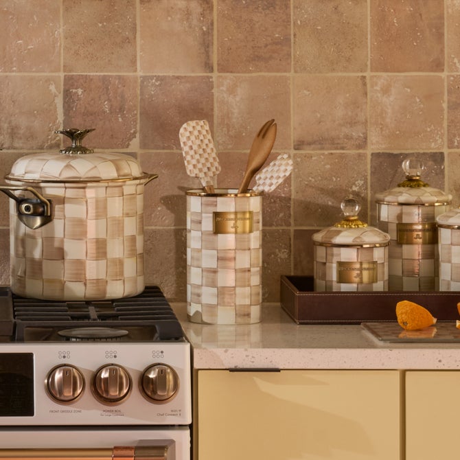 Mocha Check Utensil Holder image number 10