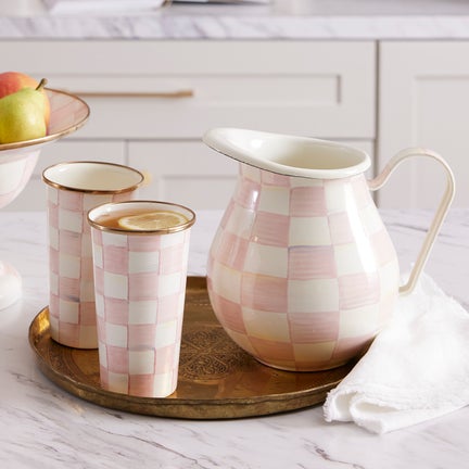Rosy Check 20 Ounce Tumbler