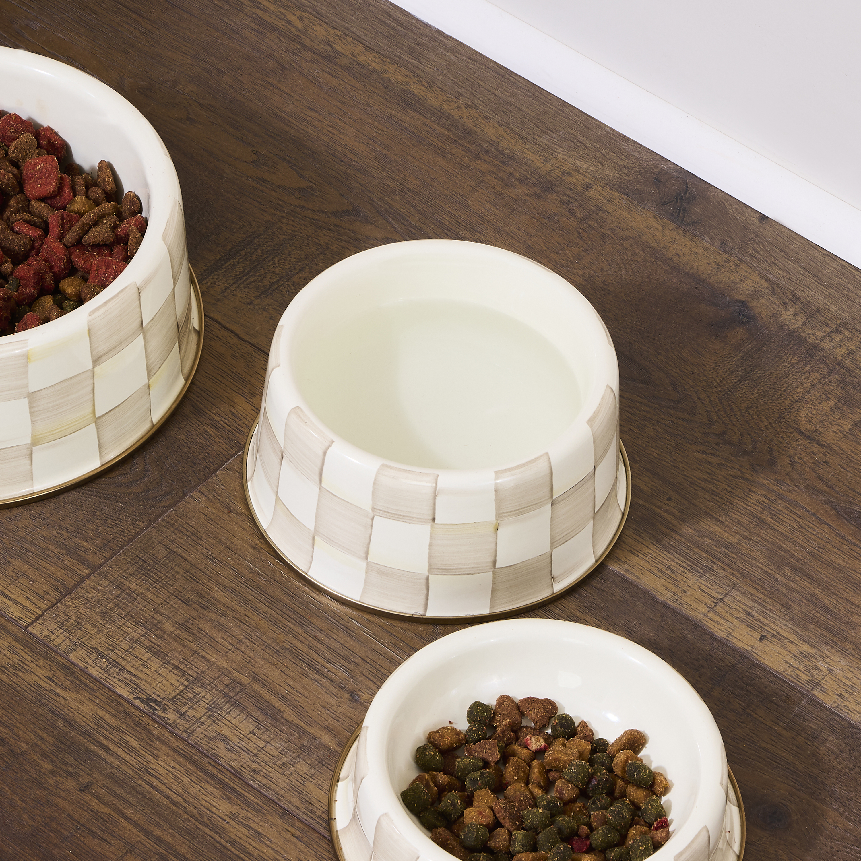 MacKenzie-Childs | Mocha Check Medium Pet Dish