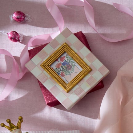 Rosy Check 2.5" x 3" Frame