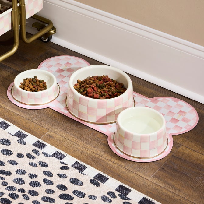 Rosy Check Pup Placemat image number 1
