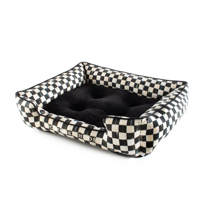 Courtly Check Lulu Small Pet Bed image number 0