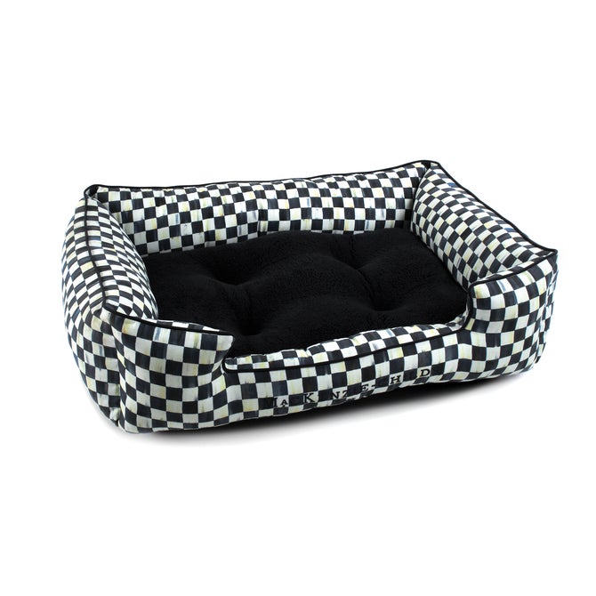 Courtly Check Lulu Medium Pet Bed image number 0