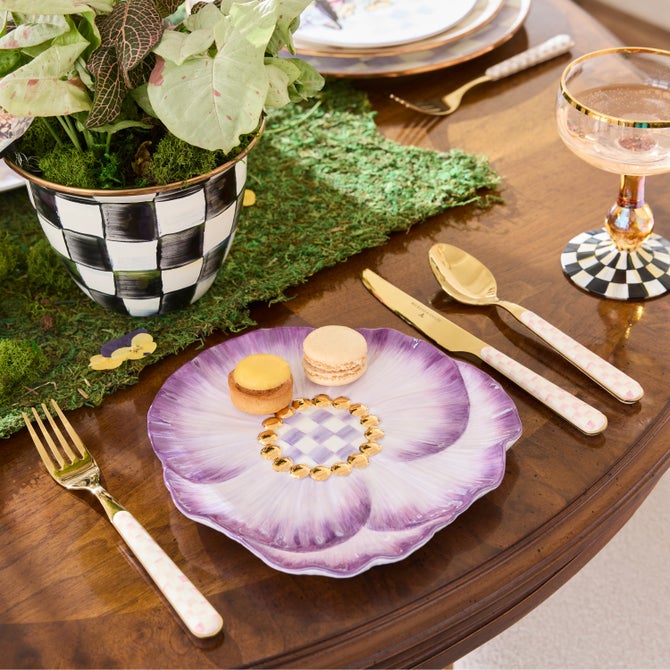 Bistro Flatware 5 Piece Place Setting image number 0