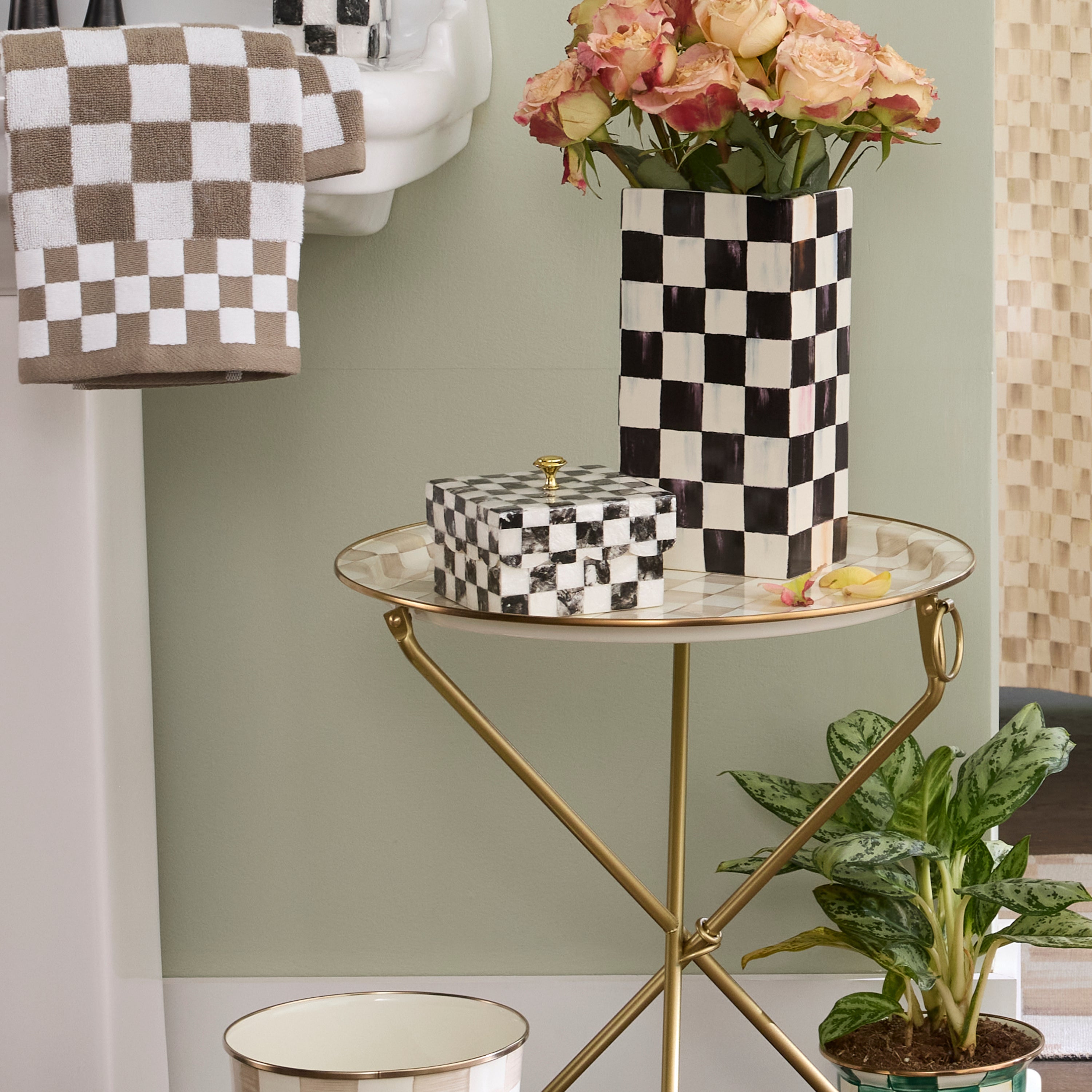 MacKenzie-Childs | Violet Check Capiz Scalloped Box