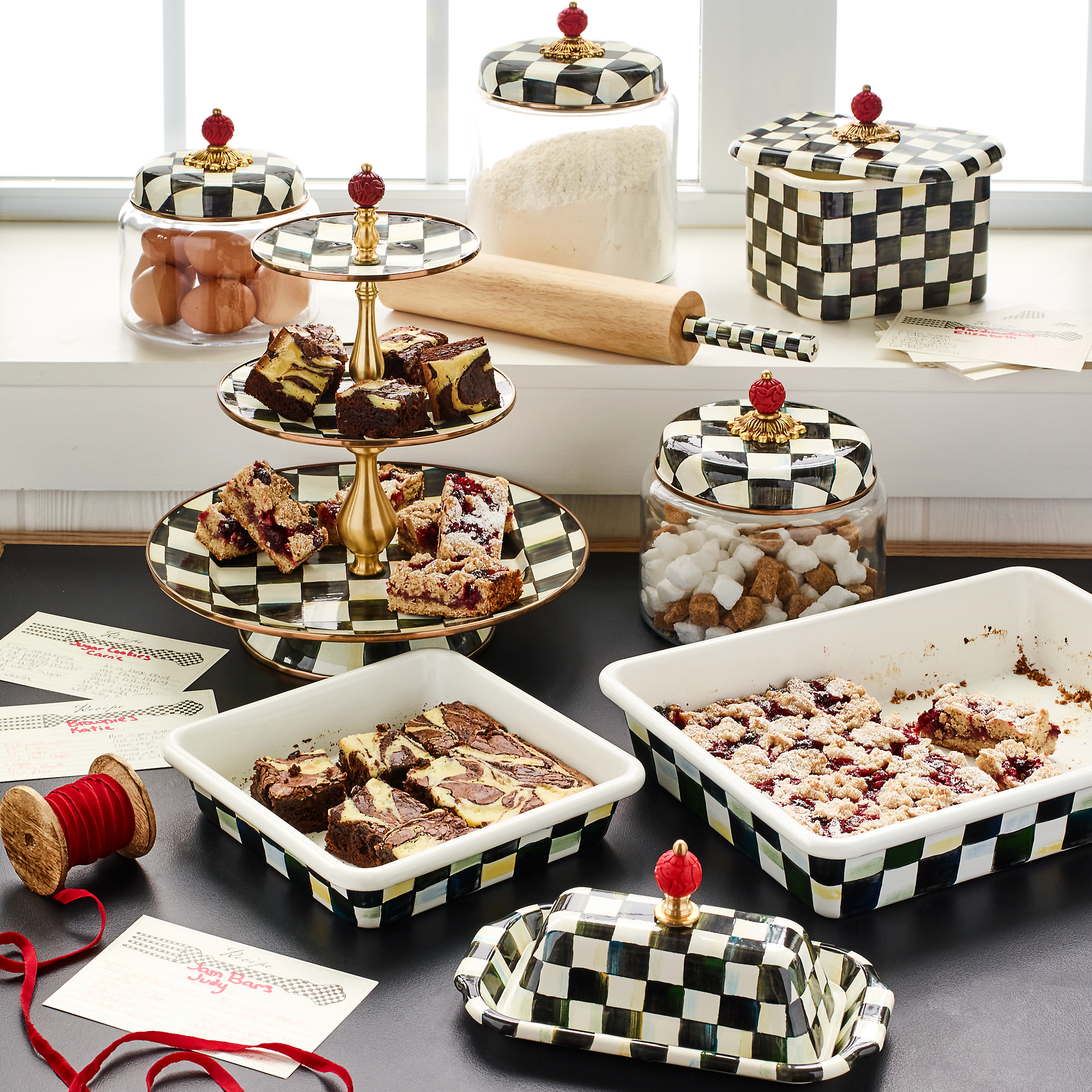MacKenzie-Childs Check Baking Pan - Thumbnail 2