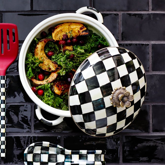 Enamelware Casserbole image number 0