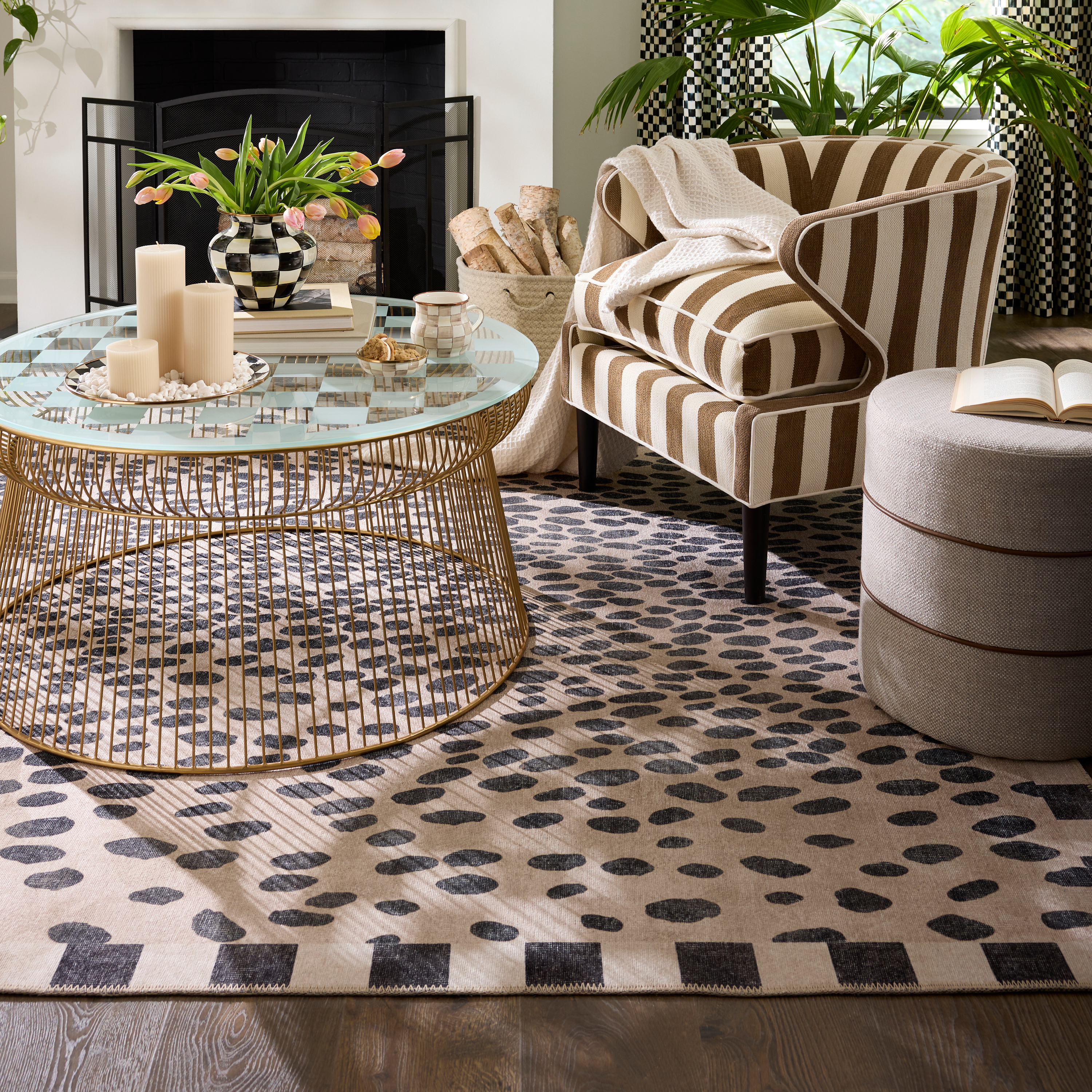 MacKenzie-Childs ラグ カーペット91 cm × 150cm MacKenzie-Childs | Snow Leopard 3' x 5' Washable Rug