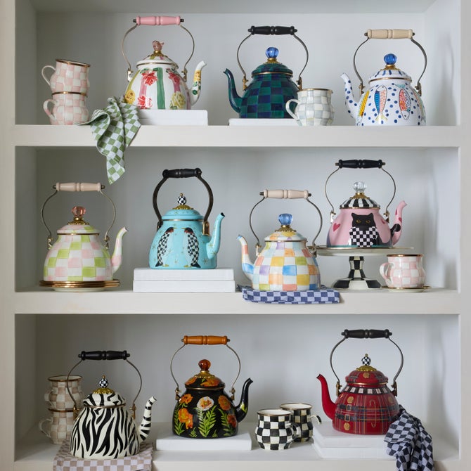 Tea Kettle Collective image number 0